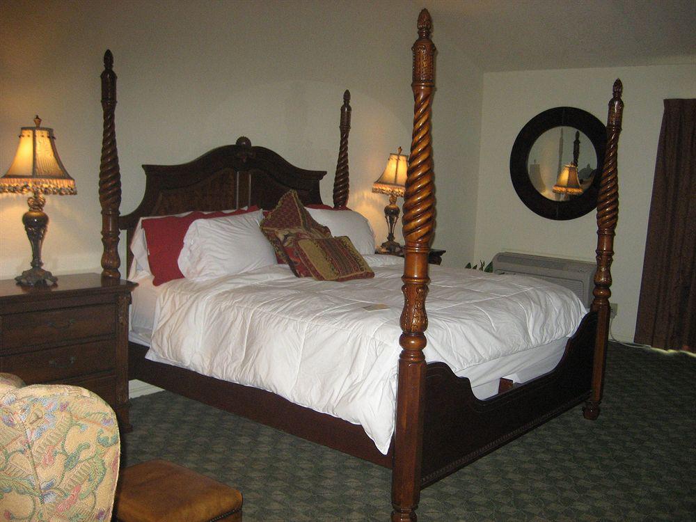 The Antonian Otel San Antonio Dış mekan fotoğraf